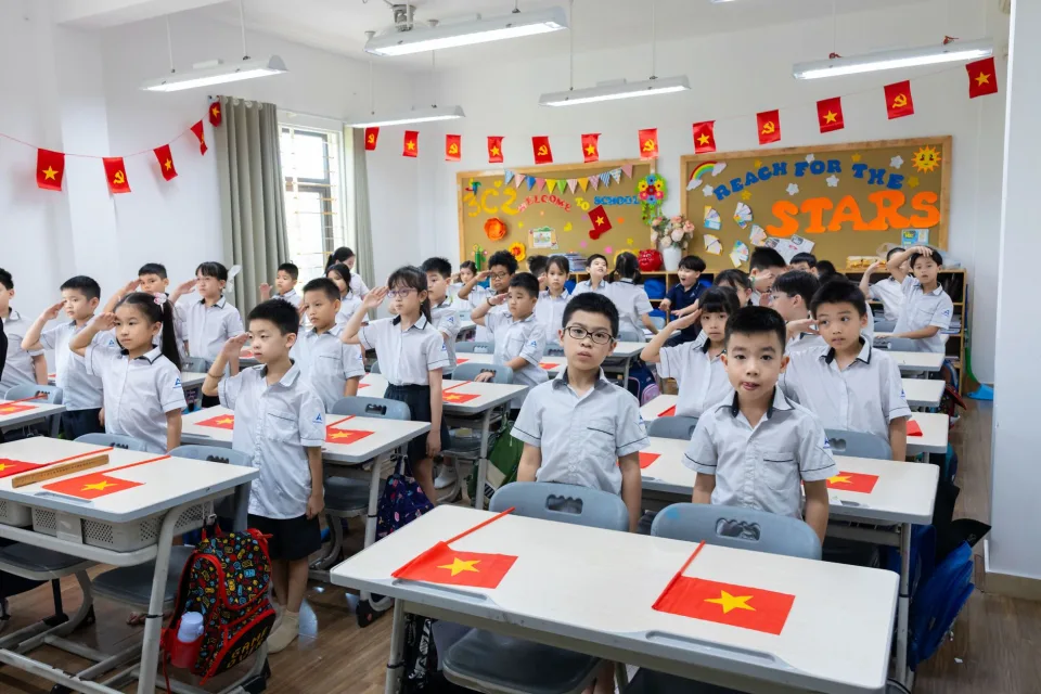 Bảng và tài liệu học tập